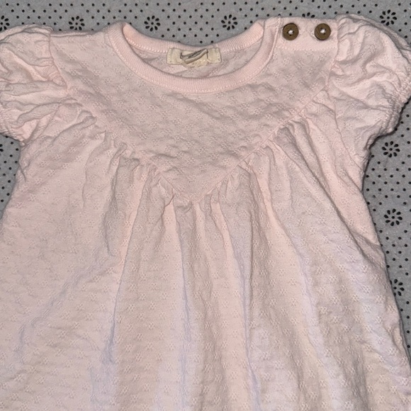 🛍 PRETTY LITTLE GIRLS DRESS SIZE 0-3 MONTHS - Picture 2 of 6